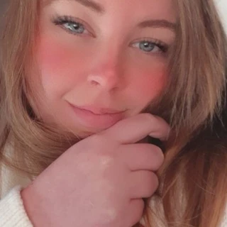 𝐵𝑒𝓁𝒾𝓃𝒹𝒶 🍑