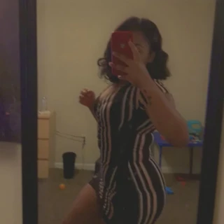 Bella🥀