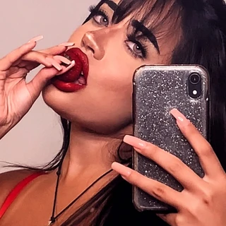 Bella 🌹