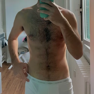 Average tall skinny guy