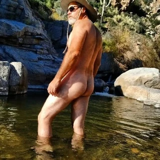 Scott B Nude