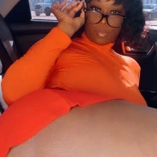 Big Boooty E ♋️😈