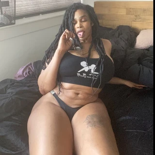 Big Booty Tech Nerd