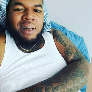 BIG GUT BIG DICK JODY😈