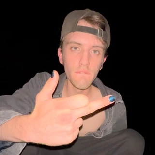 Kyle Bones ☠️
