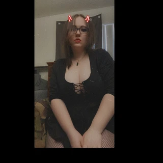 Jess the Big Tyddie Goth Gf