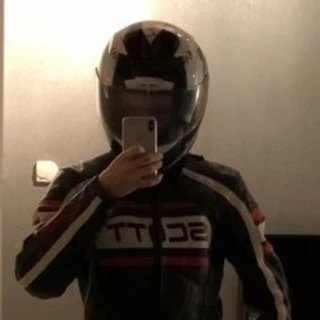 Bikerpiss