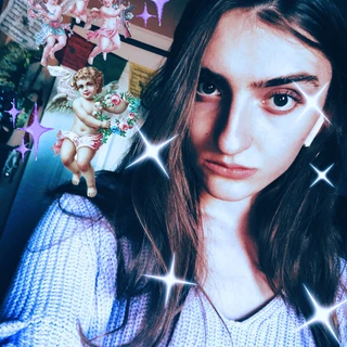 ✨🍄Stoner chick 🍄 ✨