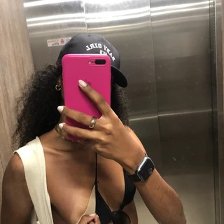 Blackie Lion 🦋