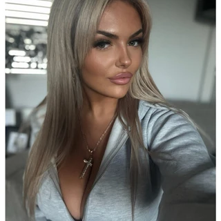 Barbie x