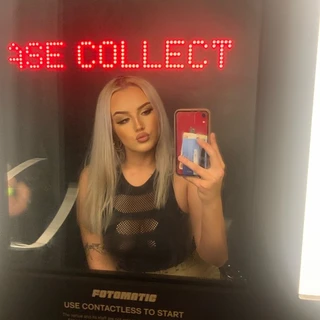 𝓖oddess 𝓑ella ♡ 👑