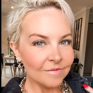 BlondeJJ