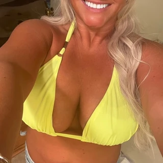 BlondieDDgrl