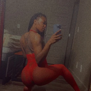 LynneLynne’💰😋🤤
