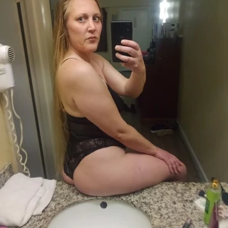 Bombblondebabe