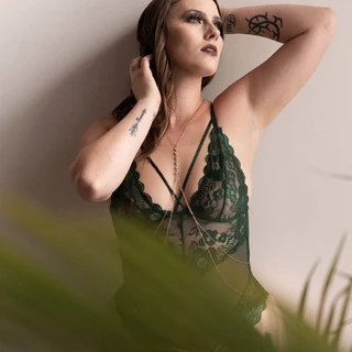 💜 Boudoir Mom Jezz