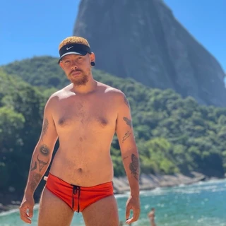 GINGER BOY 🦊