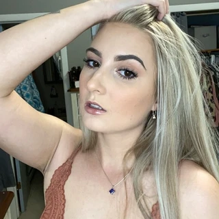 Britt🖤