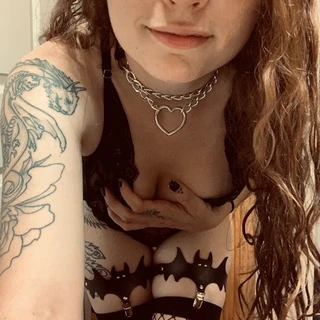 Bruja Robyn