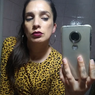 Lady hot 🔥