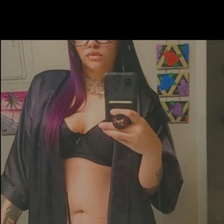 BustyQueen666
