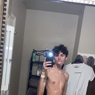 P🍑