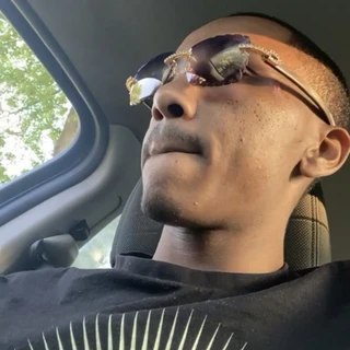 ...JusCallMeDaddy🥴