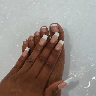 Frenchie 🎀