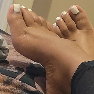 CaramelBBWtoesies