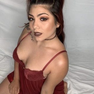 CuddleyCaro