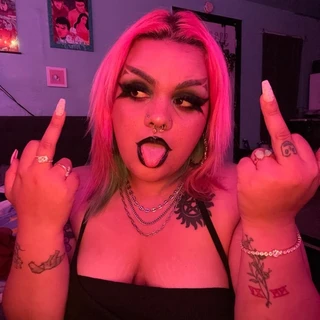 M💖🧿