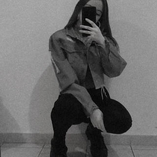 CARO🖤