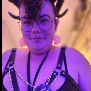 Carson Thick VIP