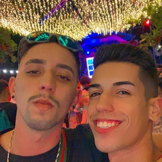 Gabriel & Alex