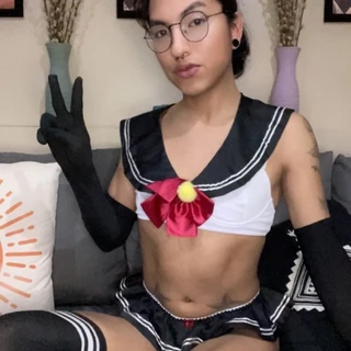 Mia