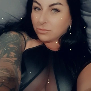 Busty Chanel