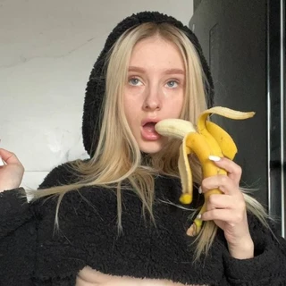 ⭐️𝓒𝓱𝓪𝓻𝓵𝓲𝓮⭐️