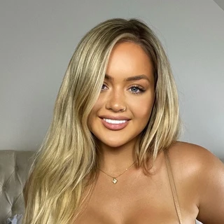 Chloe