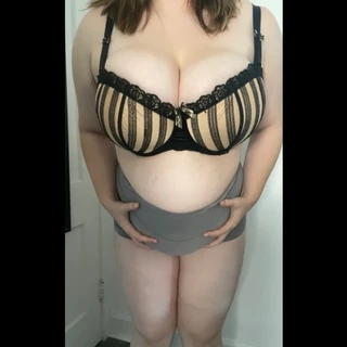 Chubbybellybabee