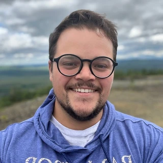 Chubby Gay Top