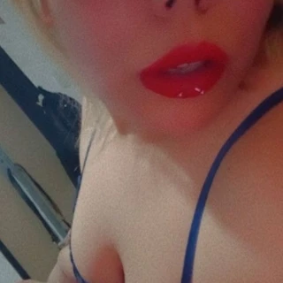 Claudia Aguirre🔥👄👅