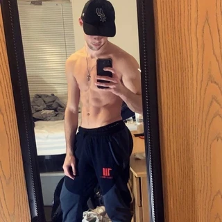 Collegejock121