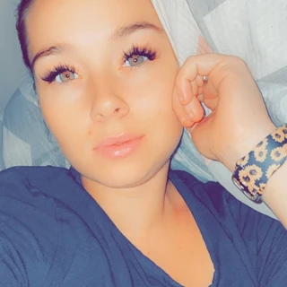 👾Courtney🖤