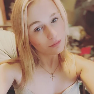CourtneyTStar