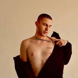 chrystopherpuskas 👑