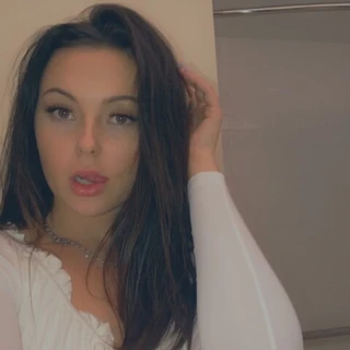 Em ✨