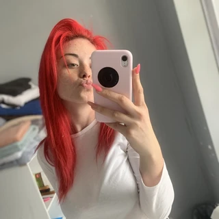 Cum Queen Carlii 🥵