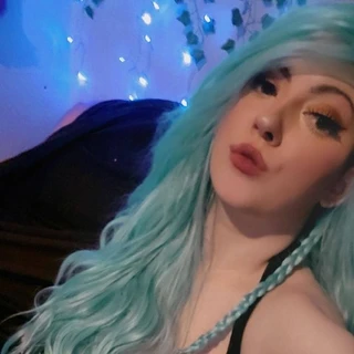 ℬusty Kitten 🖤 CHLOE