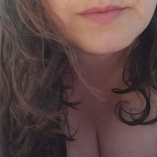 Curvy Española