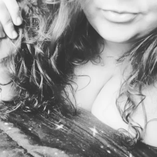 CurvyHippie